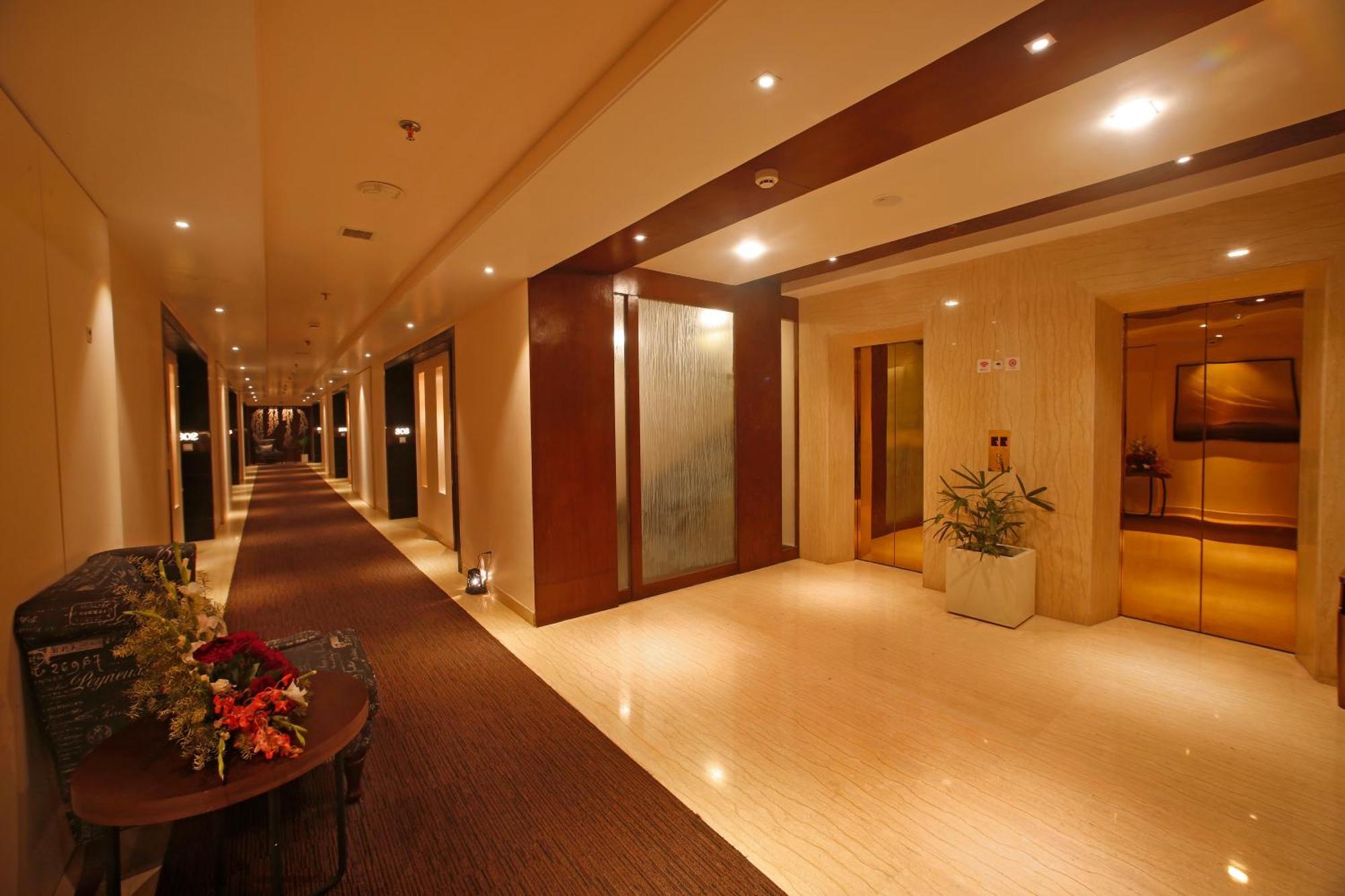 Grand Xenia Hotel Аджмер Екстериор снимка