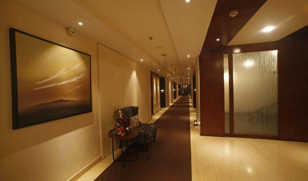 Grand Xenia Hotel Аджмер Екстериор снимка